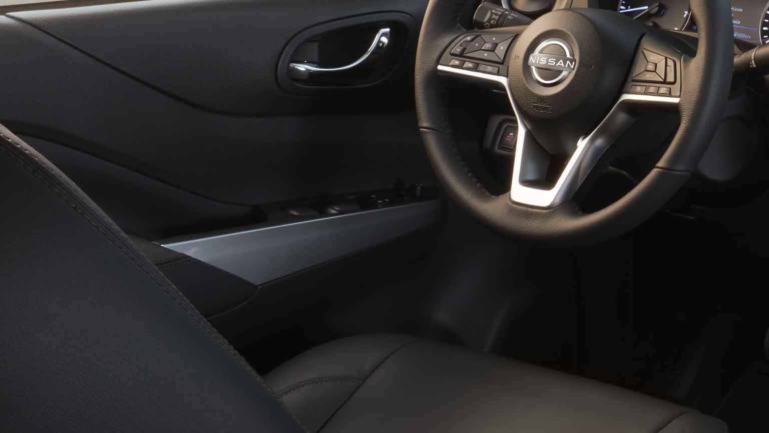 Nissan Frontier Interior1